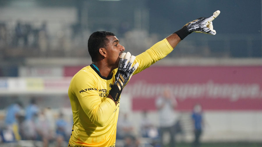 Jamshedpur FC extend the services of goalkeeper TP Rehenesh till 2024